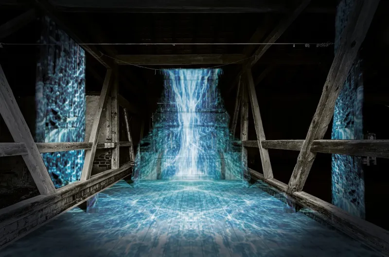 Rhythm and Flow, Still 1/Wasserfall, 2026, &copy; Simono